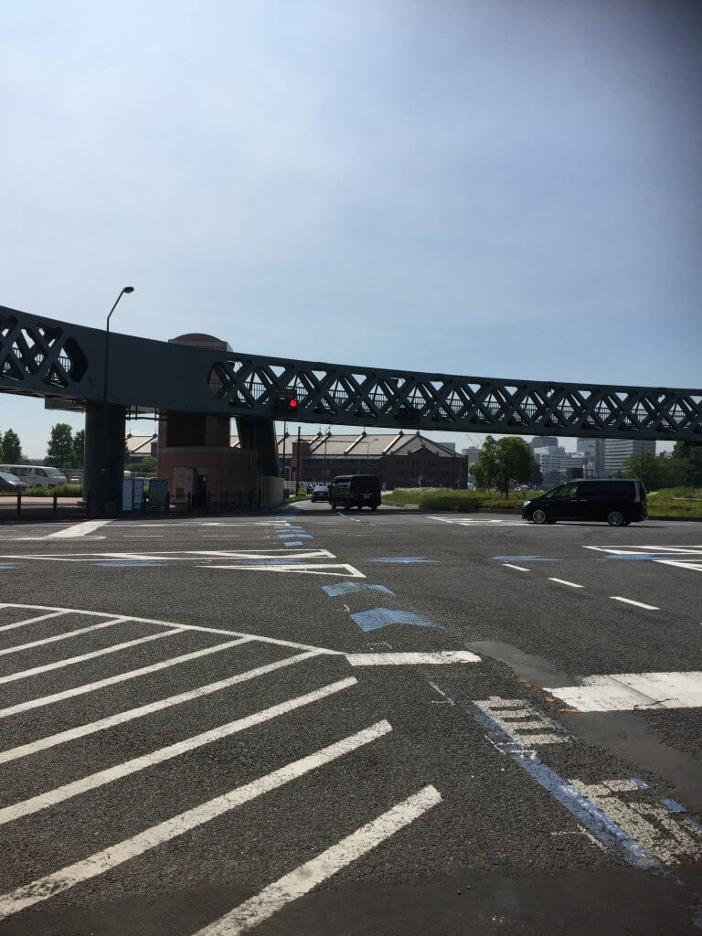 山下 公園 駐輪場 自転車